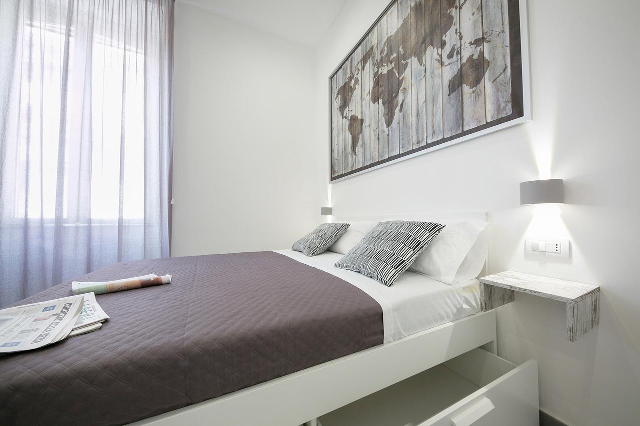 President Suites Неаполь Экстерьер фото