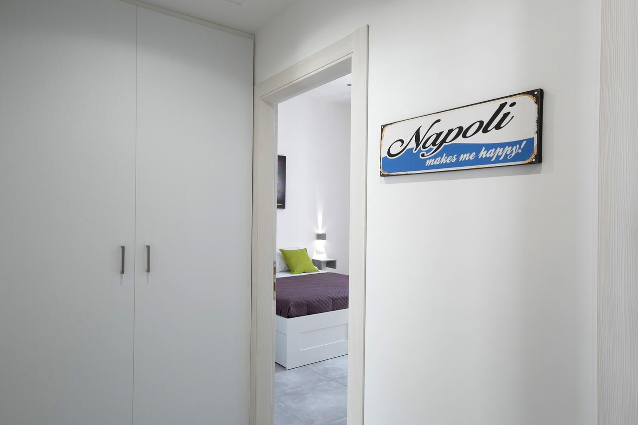 President Suites Неаполь Экстерьер фото